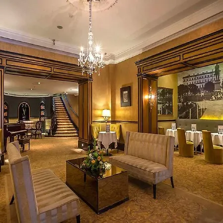 The Hardiman Hotel