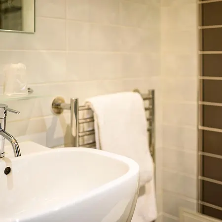 The Hardiman 4* Galway