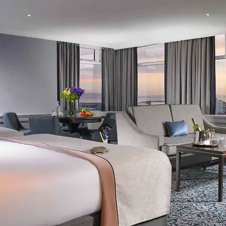 The Hardiman 4* Galway