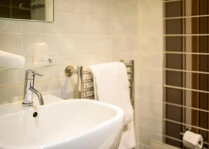 The Hardiman 4* Galway